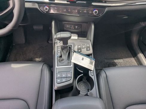 New 2026 Kia Sportage SX FWD image 18