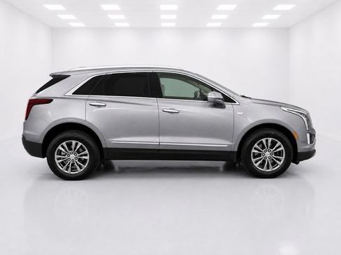 Used 2021 Cadillac XT5 Premium Luxury AWD/4WD image 7