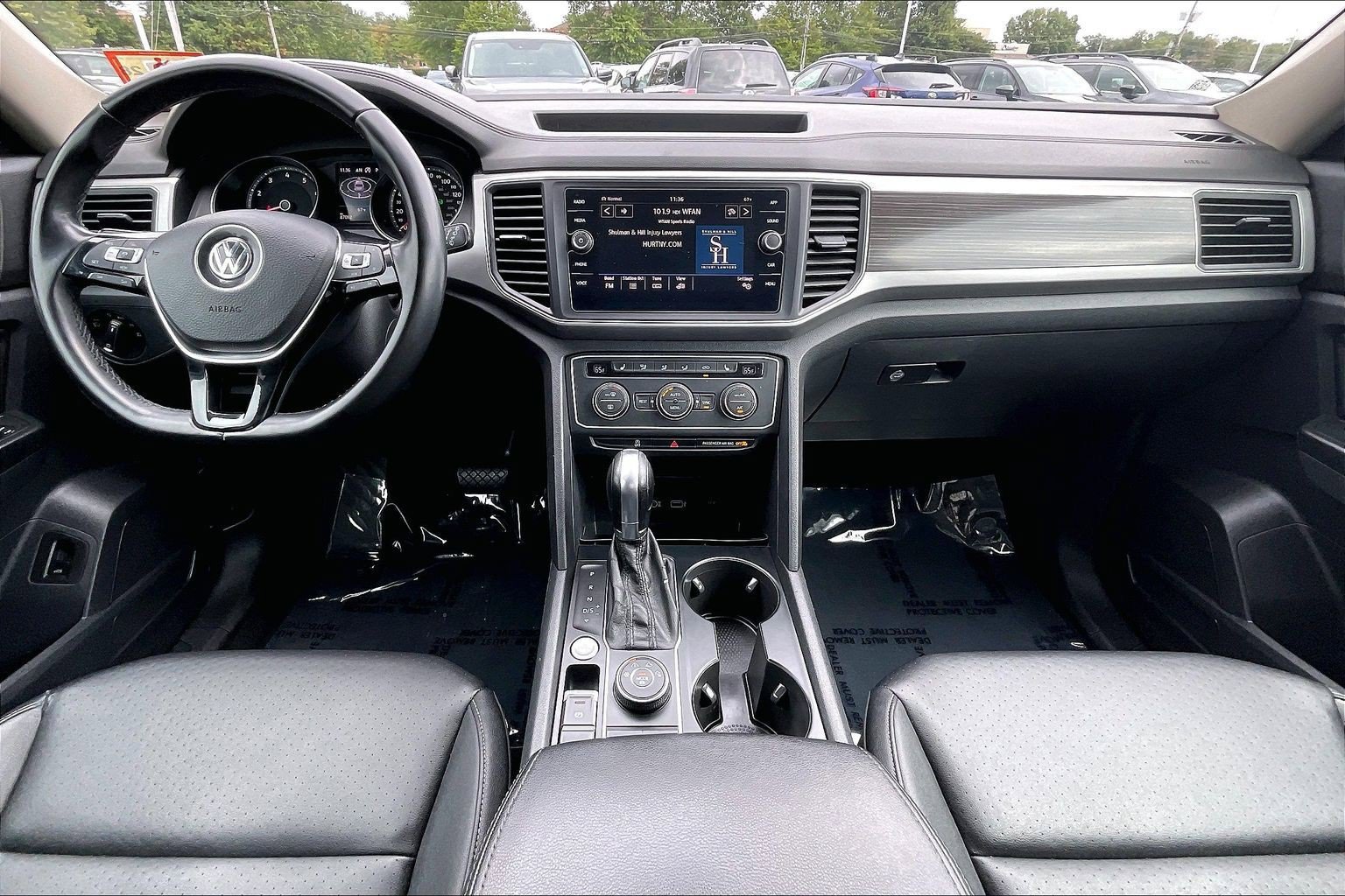Used 2019 Volkswagen Atlas SE w/ Panoramic Sunroof Package AWD/4WD image 16