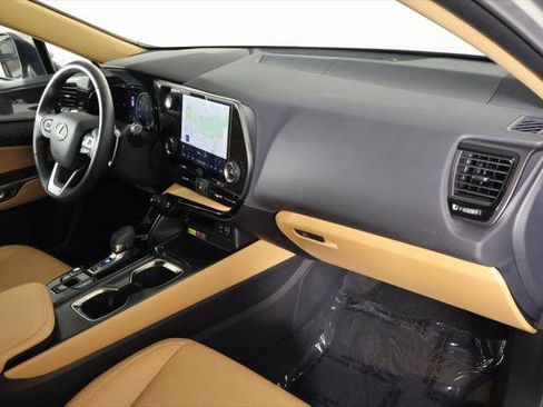 Certified 2026 Lexus NX 350h AWD w/ Accessory Package (2T) image 9