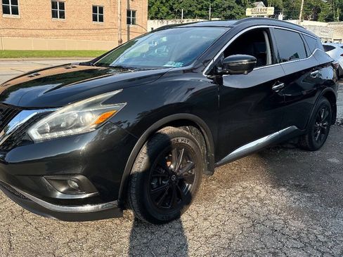 Used 2018 Nissan Murano SV w/ Premium Package AWD/4WD image 3