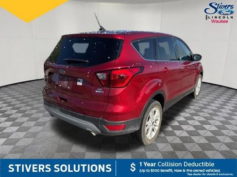 Used 2019 Ford Escape SE image 4