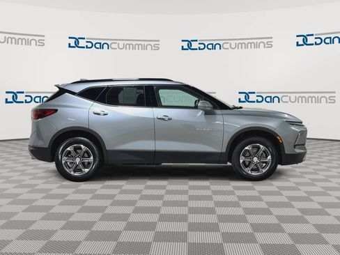 Used 2024 Chevrolet Blazer LT w/ Convenience Package FWD image 9