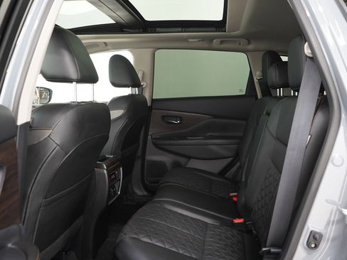 Used 2023 Nissan Murano Platinum AWD/4WD image 16