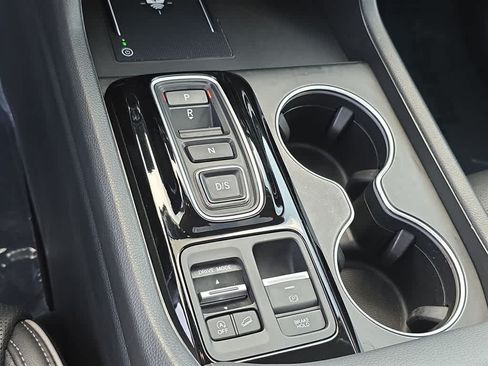 Certified 2025 Honda Pilot Elite image 25