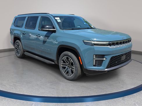 New 2026 Jeep Grand Wagoneer L 4WD image 3