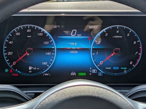 Used 2023 Mercedes-Benz GLS 450 4MATIC image 17