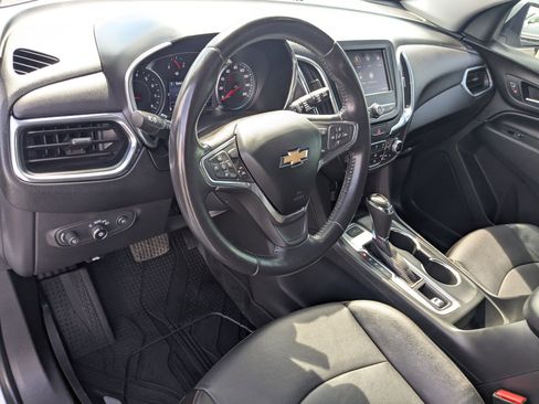 Used 2021 Chevrolet Equinox LT AWD/4WD image 16