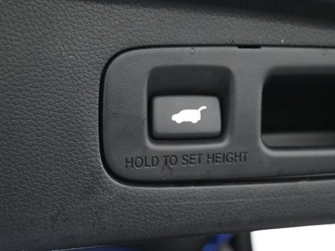 Used 2024 Honda CR-V EX-L image 39