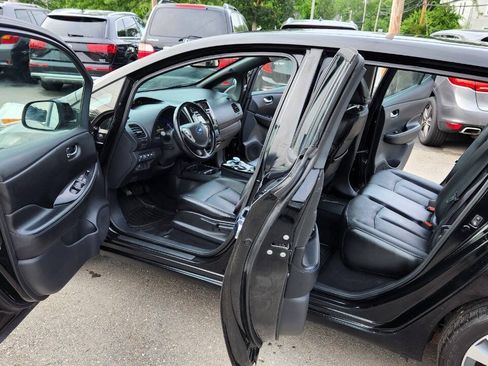 Used 2013 Nissan Leaf SL FWD image 23