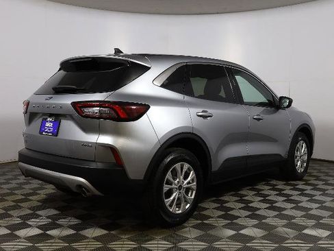 Certified 2023 Ford Escape Active AWD/4WD image 5