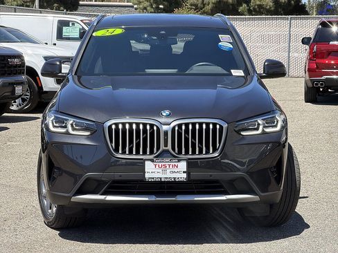 Used 2024 BMW X3 sDrive30i w/ Convenience Package RWD image 2