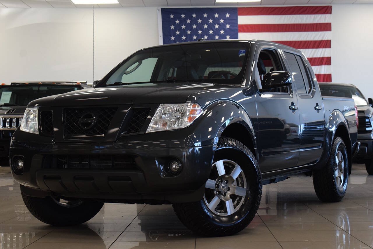 Used 2010 Nissan Frontier PRO-4X w/ Pro-4x Value Truck Pkg AWD/4WD image 3