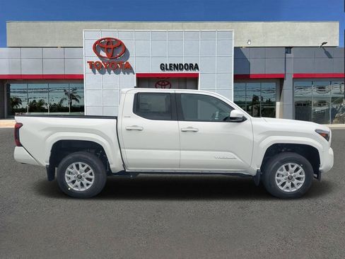 New 2026 Toyota Tacoma SR5 image 2