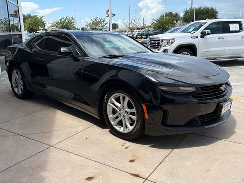 Used 2022 Chevrolet Camaro LS RWD image 7