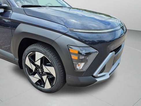 New 2026 Hyundai Kona Limited FWD image 36