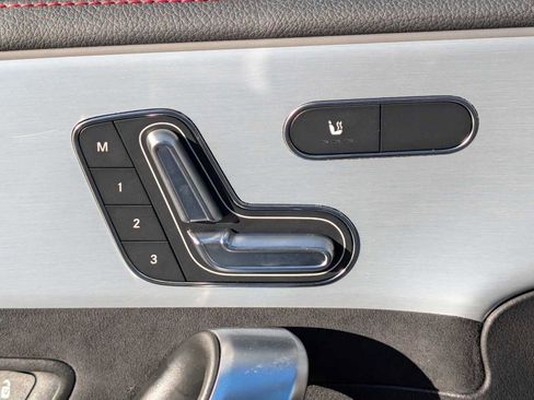 Used 2025 Mercedes-Benz CLA 35 AMG 4MATIC image 25