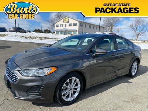 Used 2020 Ford Fusion SE image 3