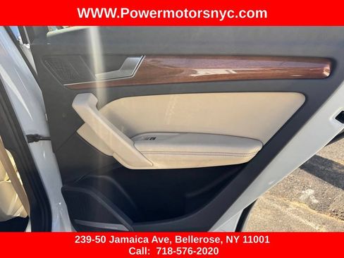 Used 2021 Audi Q5 2.0T Premium Plus w/ Premium Plus Package AWD/4WD image 30