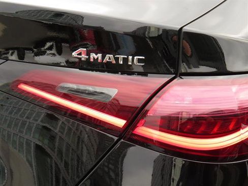 Used 2025 Mercedes-Benz GLC 300 GLC 300 4MATIC image 32