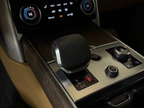 Certified 2023 Land Rover Range Rover Long Wheelbase SE image 37