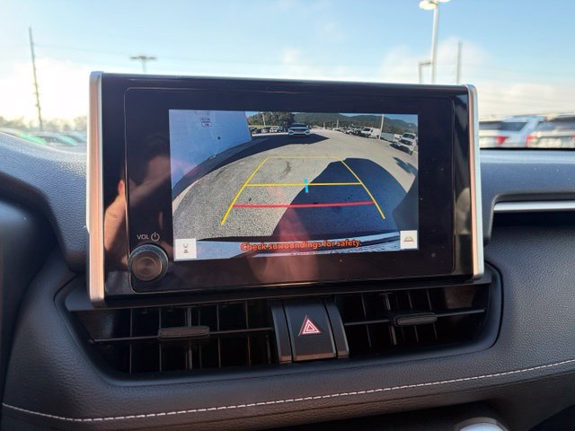 Used 2024 Toyota RAV4 XLE w/ Convenience Package FWD image 5