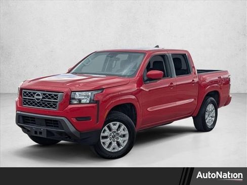 Used 2023 Nissan Frontier SV image 1