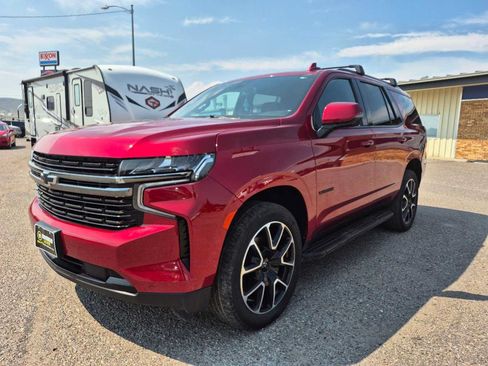 Used 2021 Chevrolet Tahoe RST w/ Luxury Package AWD/4WD image 11
