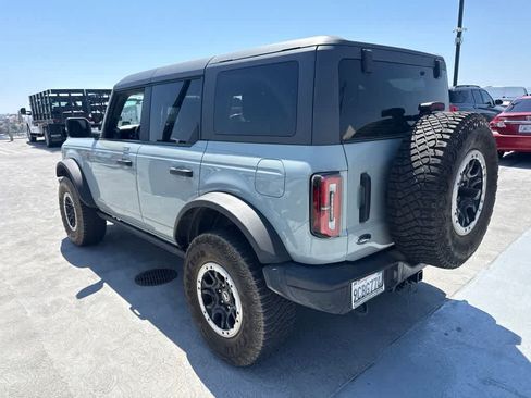 Used 2022 Ford Bronco Badlands AWD/4WD image 3