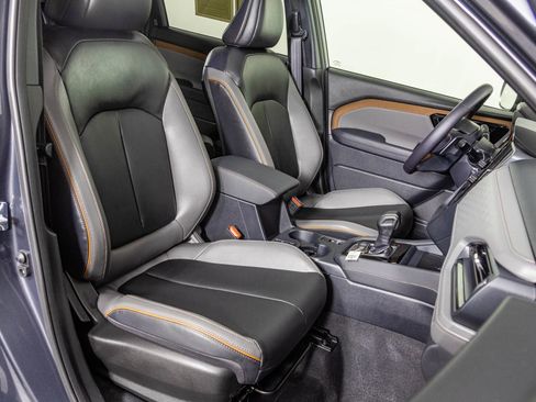 Used 2025 Subaru Forester Sport image 46