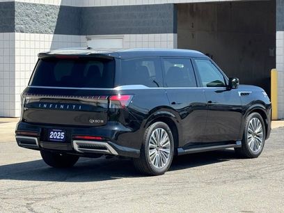 Used 2025 INFINITI QX80 Sensory