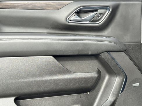 Certified 2022 Chevrolet Tahoe Z71 w/ Z71 Off-Road Package image 5