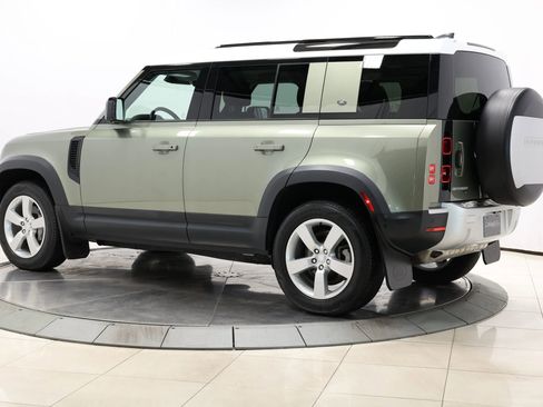 Used 2022 Land Rover Defender 110 SE image 49