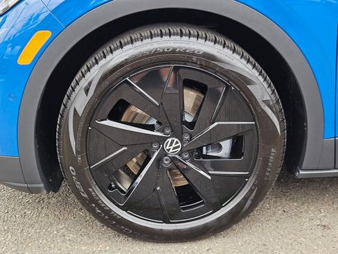 Used 2025 Volkswagen ID.4 Pro S RWD image 33