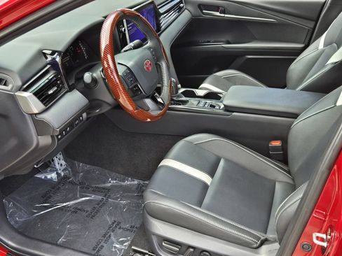 Used 2025 Toyota Camry SE w/ Multimedia Upgrade Package FWD image 10