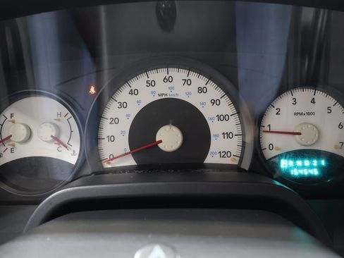 Used 2011 Dodge Dakota Big Horn image 8