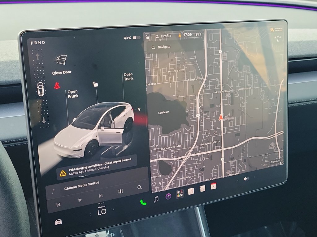 Used 2026 Tesla Model Y Long Range AWD/4WD image 23