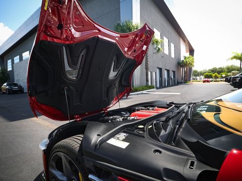 Certified 2025 Ferrari 12Cilindri RWD image 24