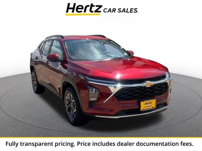 Used 2025 Chevrolet Trax LT