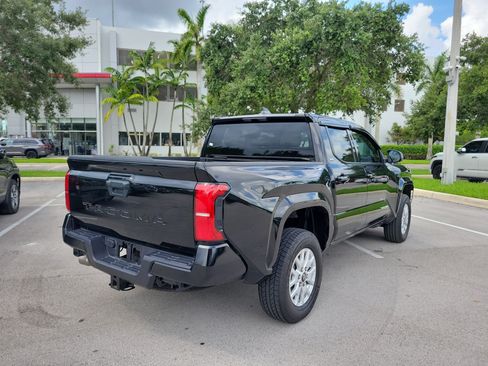 Certified 2025 Toyota Tacoma SR5 RWD image 7