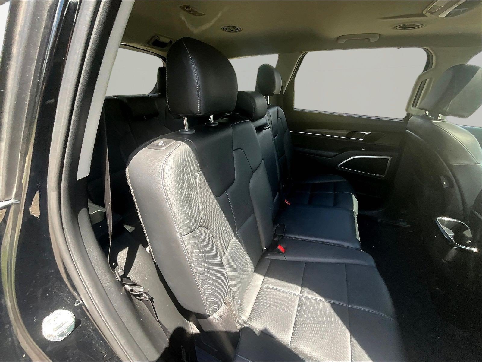 Used 2022 Kia Telluride EX AWD/4WD image 24