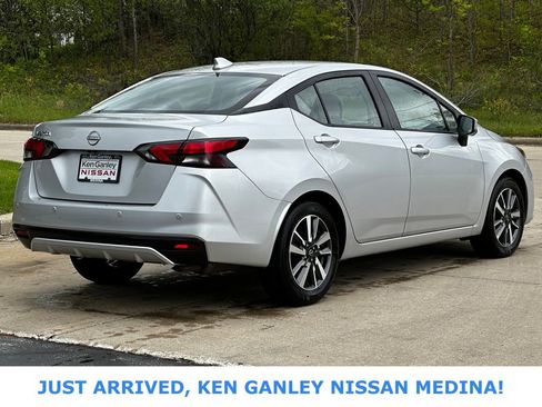 Certified 2025 Nissan Versa SV FWD image 3
