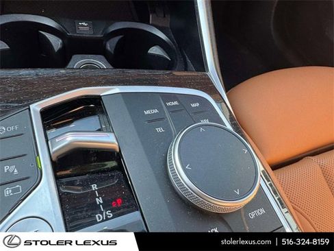 Used 2023 BMW 330e xDrive w/ Convenience Package image 39