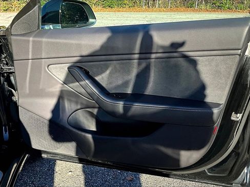 Used 2019 Tesla Model 3 Long Range image 24