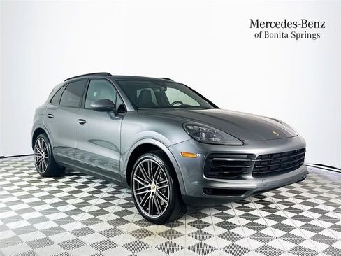 Used 2019 Porsche Cayenne S AWD/4WD image 1