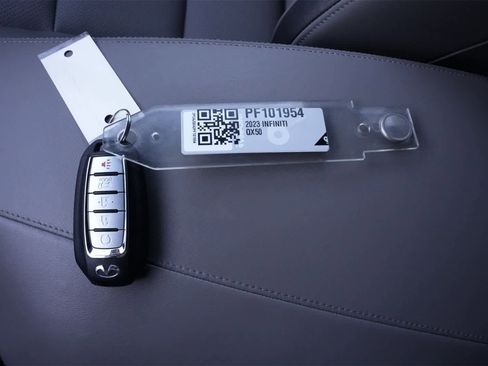 Certified 2023 INFINITI QX50 Luxe image 28