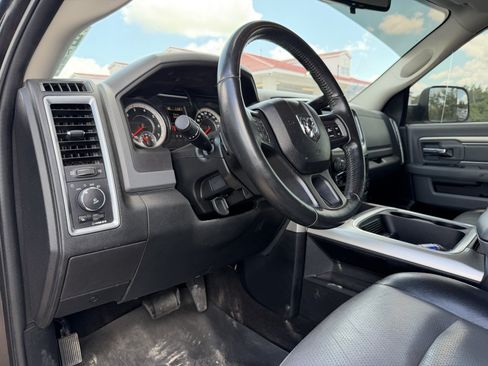 Used 2016 RAM 2500 Big Horn w/ Black Appearance Group AWD/4WD image 9