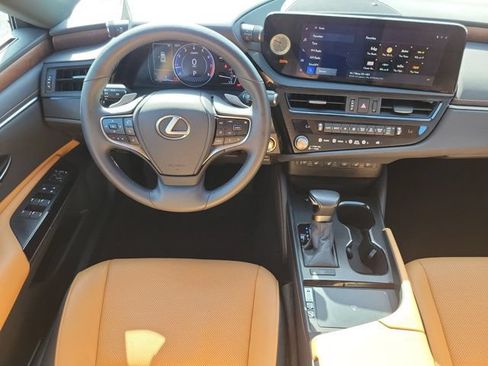 Used 2024 Lexus ES 350 w/ Premium Package FWD image 13
