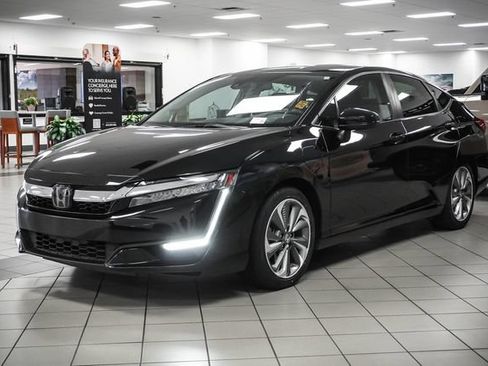 Used 2019 Honda Clarity Plug-In Hybrid image 3
