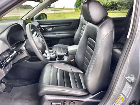 Used 2024 Honda CR-V EX-L image 11